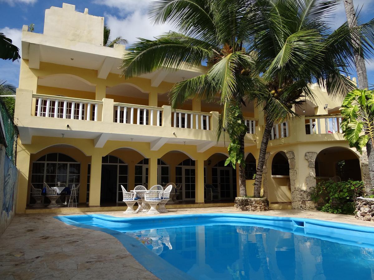 Hotel El Viejo Pirata Boca de Yuma Luaran gambar